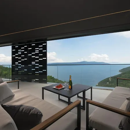 Deluxe | Terra Paradiso | 4 Bedrooms | Splendid Panoramic Views & Private Pool & Sauna | Opatija